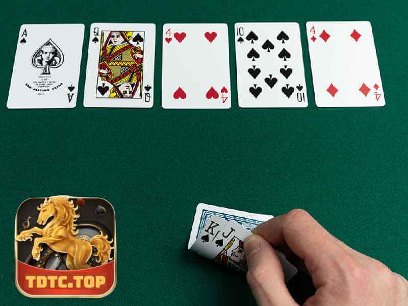 Bài Poker Texas Hold'em TDTC Và Những Điều Cần Biết 